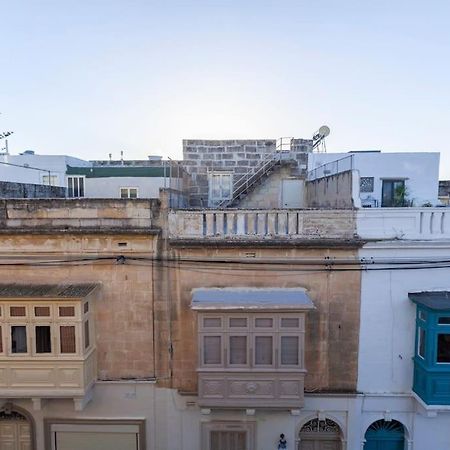 Beautiful, Typical Maltese 4Br Home With Roof Top By 360 Estates سليمة المظهر الخارجي الصورة