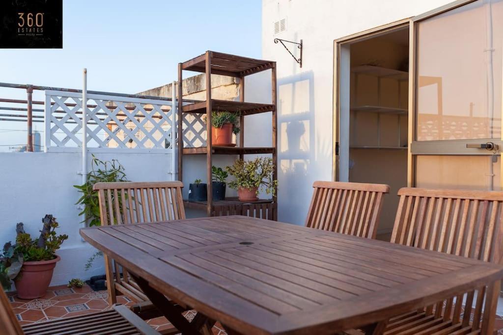 Beautiful, Typical Maltese 4Br Home With Roof Top By 360 Estates سليمة المظهر الخارجي الصورة